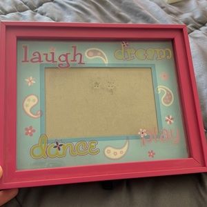 Girl’s picture frame